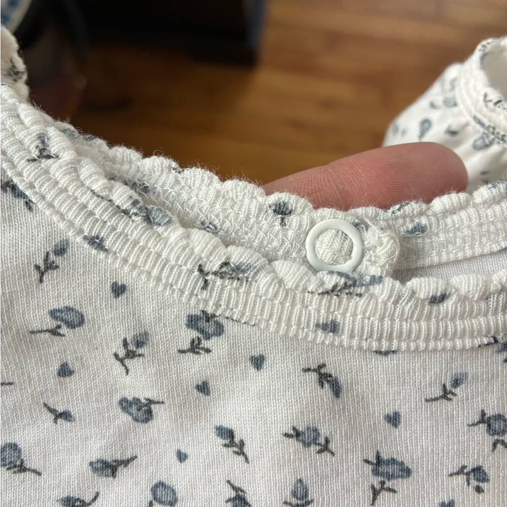 Soor Ploom Essentials Flutter Sleeve Tee - Picture 6 of 7